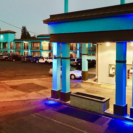 Holiday Lodge - Salem,Or Luaran gambar