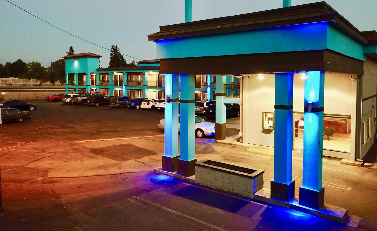 Holiday Lodge - Salem,Or Luaran gambar